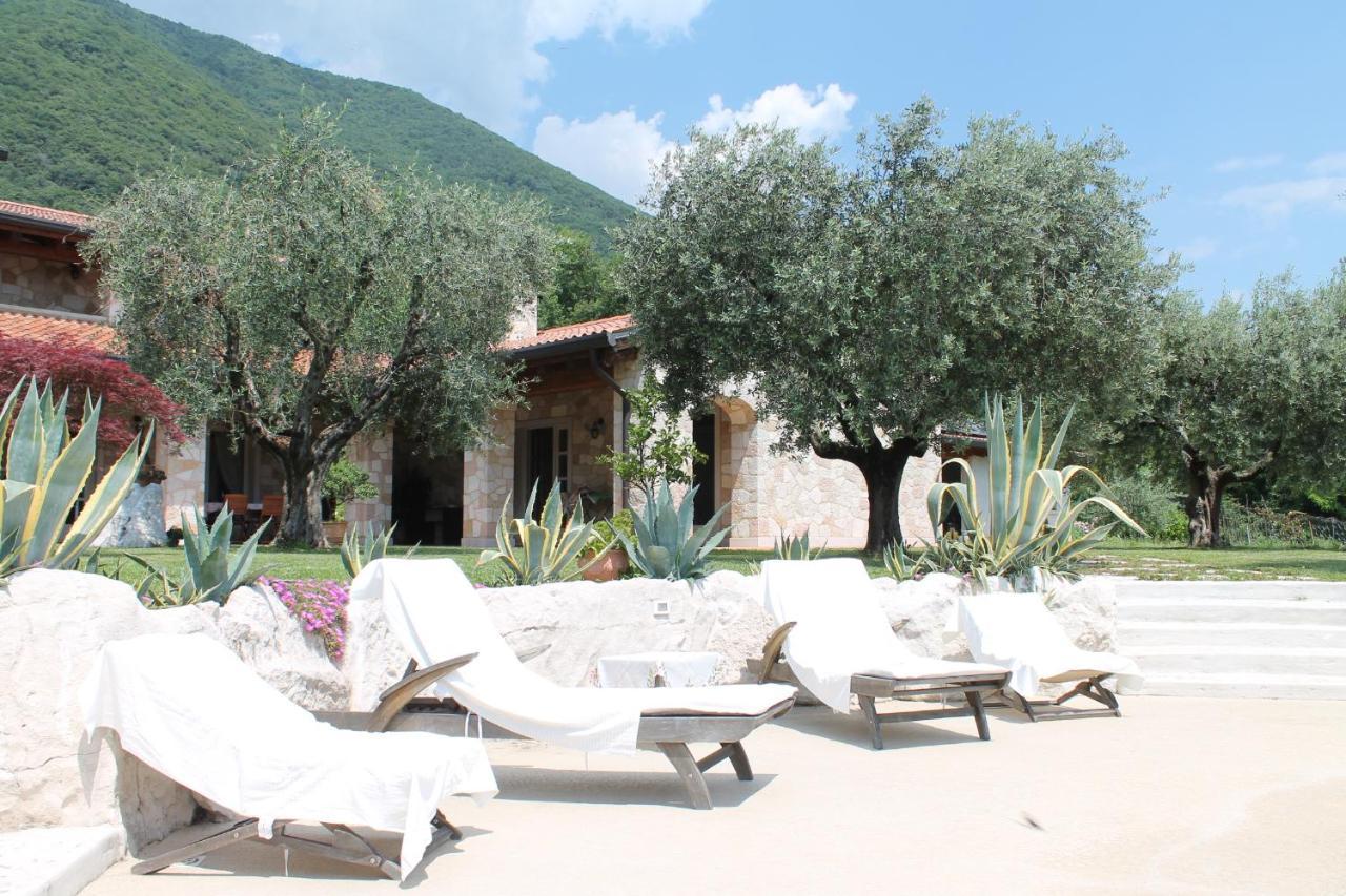 B&B Le Agavi Borso del Grappa Exterior photo